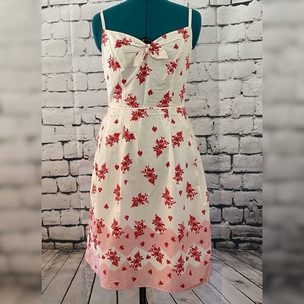 Ann Taylor Loft off white and pink